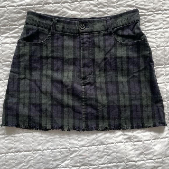 J GALT Plaid Mini Skirt Blackwatch Green Navy Tartan Raw Hem Indie Size XS - Picture 1 of 9